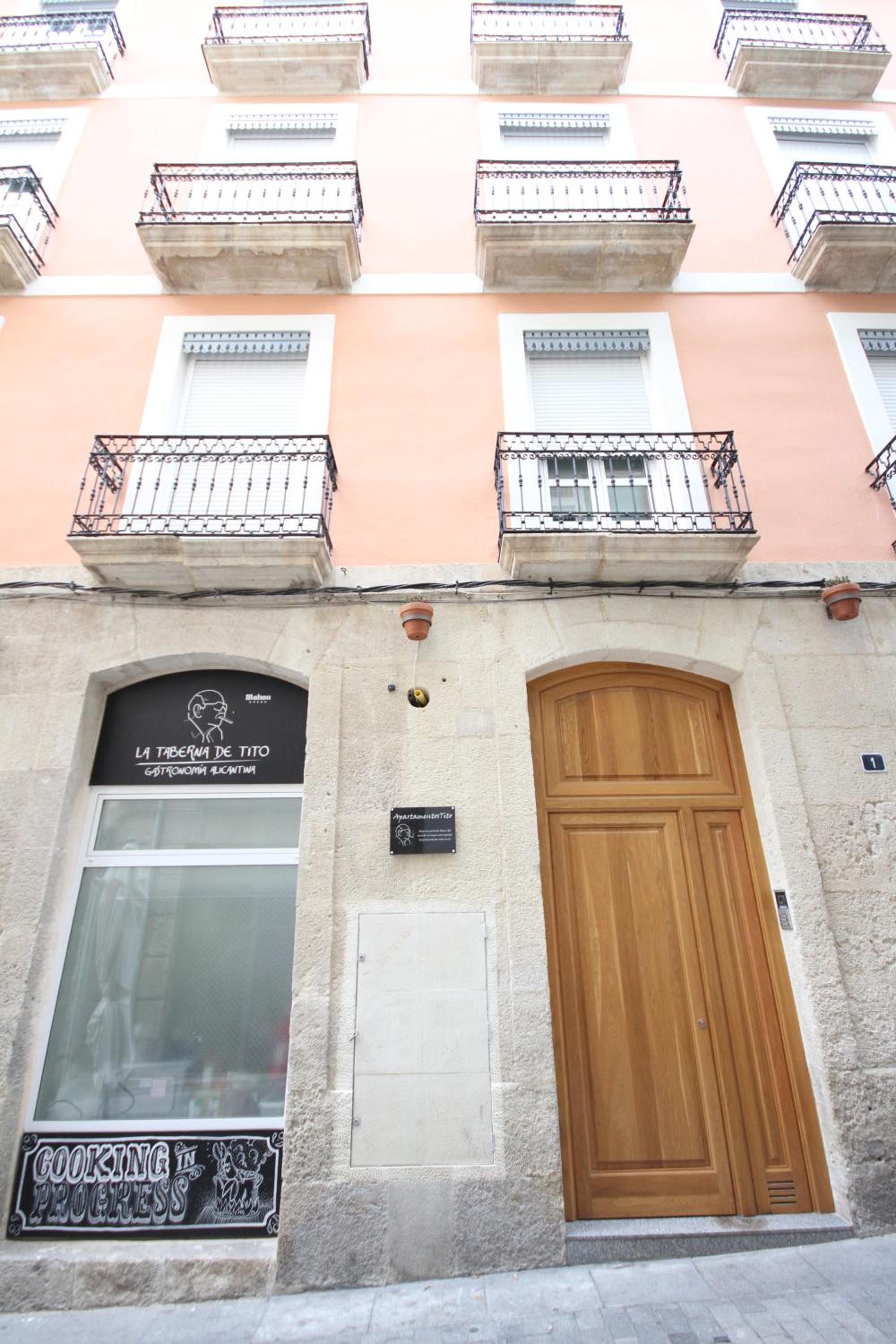 apartamentos tito san agustin