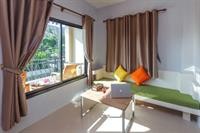 happy eight resort phuket