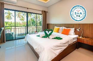Happy Eight Resort Phuket,Phuket>>Nai Harn Beach,3 star