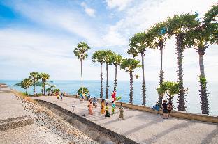 happy eight resort phuket