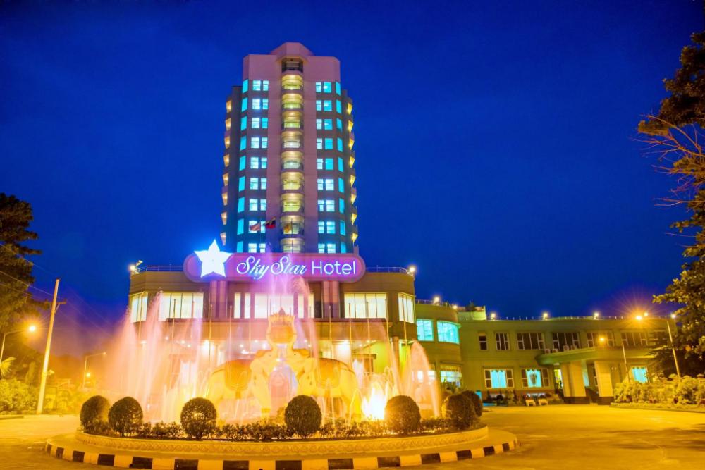 sky star hotel