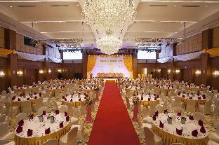 sky star hotel