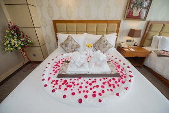 sky star hotel