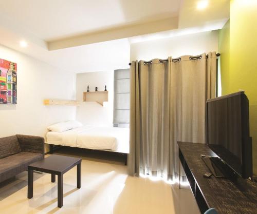 varrzon residence srinakarin 56