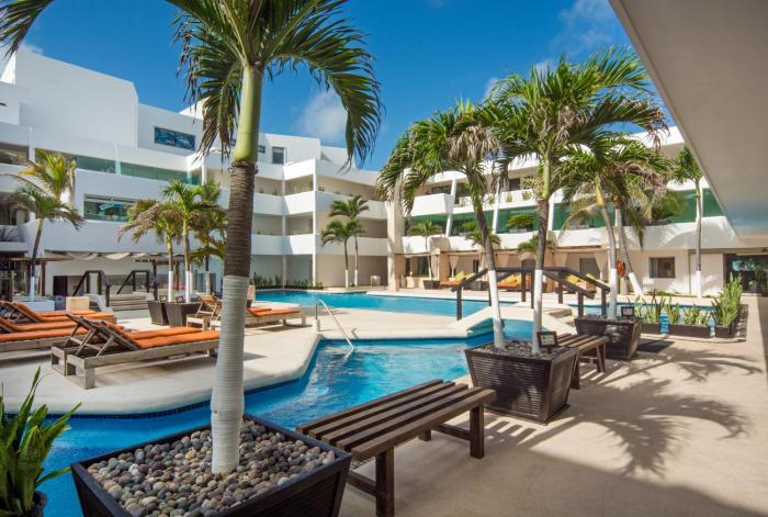 flamingo cancun all inclusive