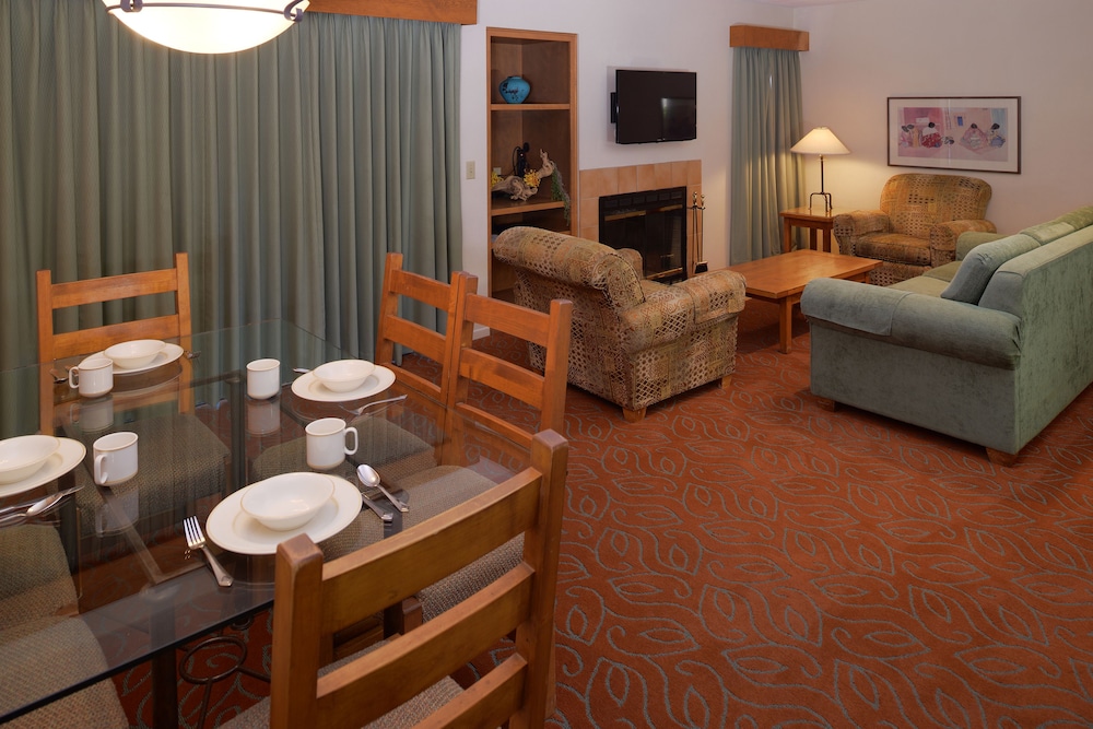 riviera oaks resort
