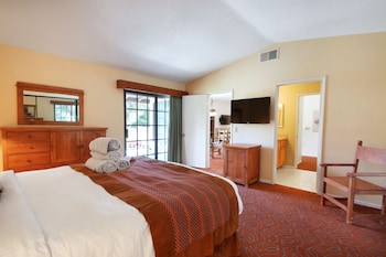 riviera oaks resort