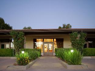 riviera oaks resort