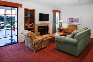 riviera oaks resort