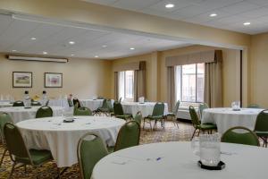 Holiday Inn Express Charles Town By Ihg,Jefferson>>Charles Town,3 star