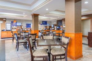 Holiday Inn Express Charles Town By Ihg,Jefferson>>Charles Town,3 star