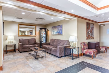 holiday inn express charles town by ihg