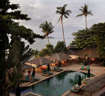 friendship beach resort and atmanjai wellness spa