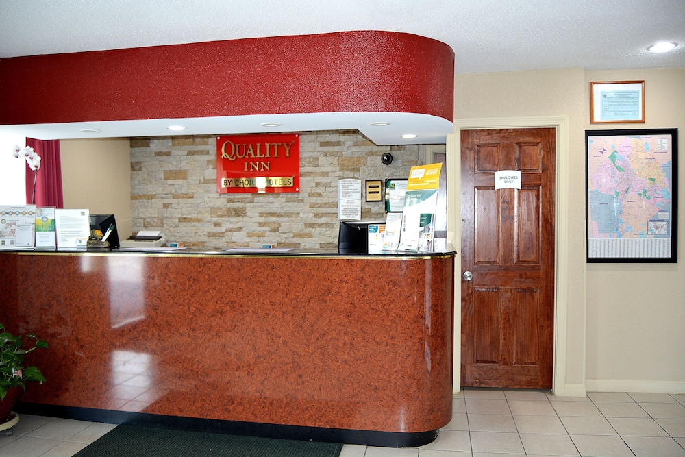 quality inn raynham taunton