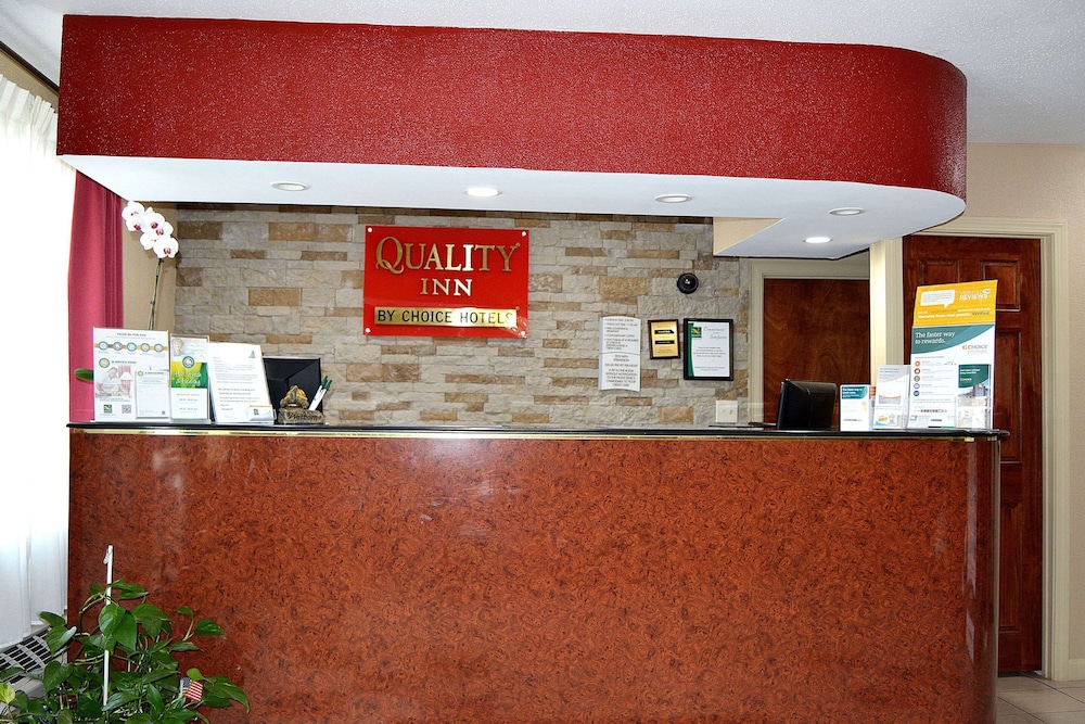 quality inn raynham taunton