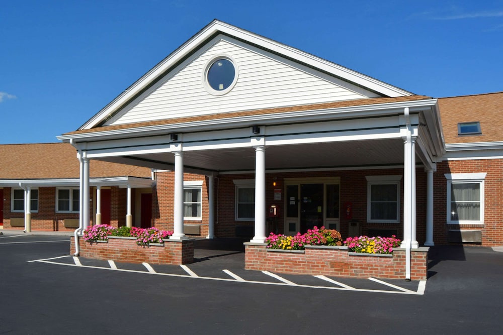 quality inn raynham taunton