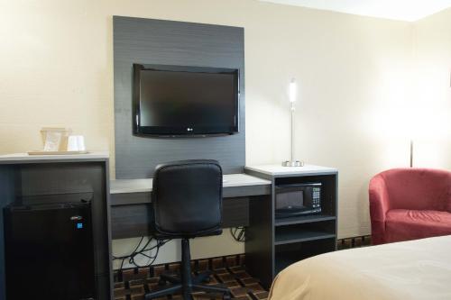 quality inn raynham taunton