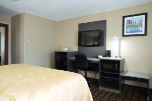 quality inn raynham taunton
