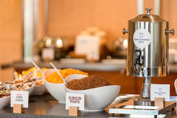 holiday inn express birmingham redditch by ihg