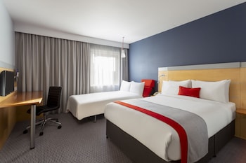holiday inn express birmingham redditch by ihg