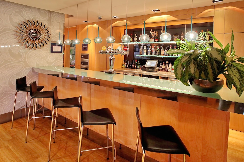 holiday inn express birmingham redditch by ihg