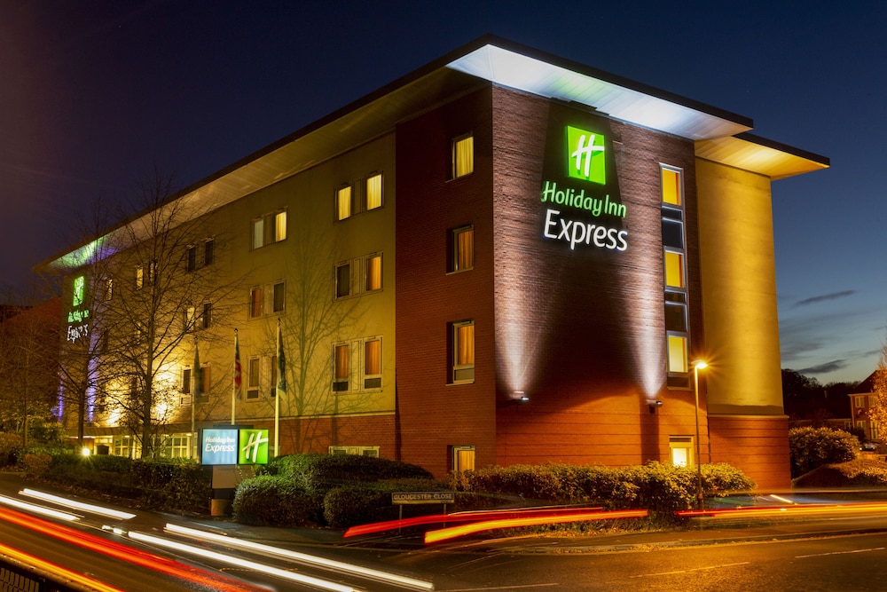 holiday inn express birmingham redditch by ihg
