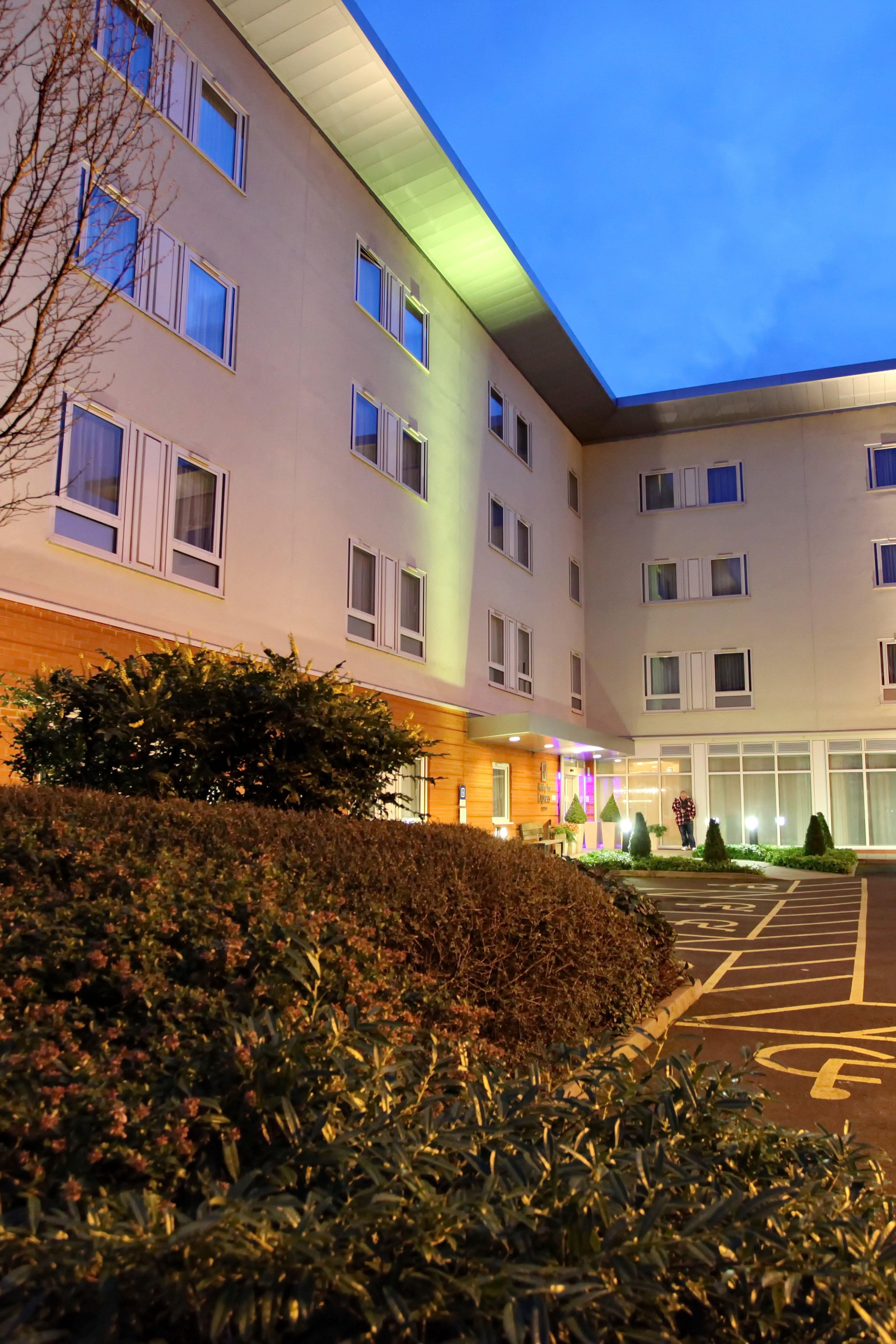 Holiday Inn Express Birmingham Redditch By Ihg,Redditch>>Birmingham,3 star
