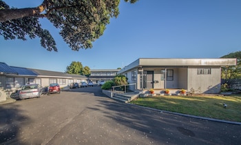 fiesta court motel