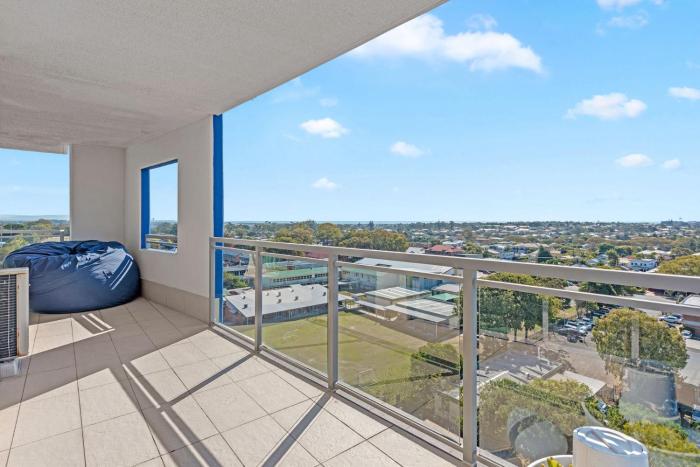 proximity waterfront apartments