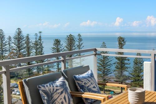 proximity waterfront apartments