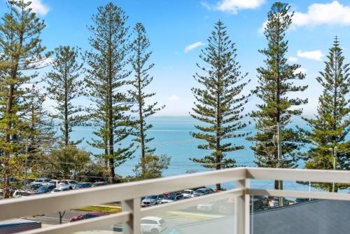 proximity waterfront apartments