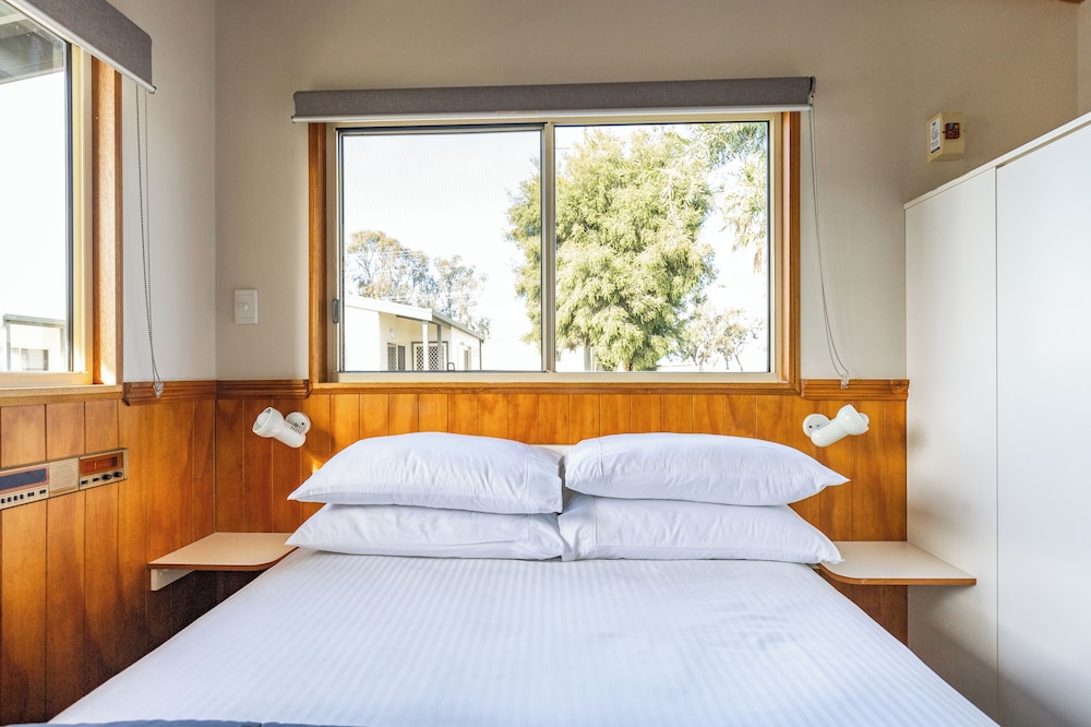 nrma yarrawonga mulwala holiday park