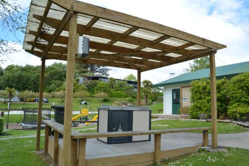 waitomo top 10 holiday park