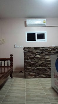 sairee center guest house