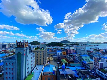 f one hotel