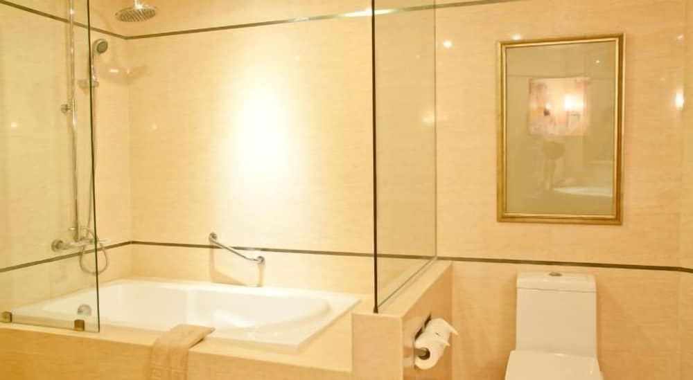 royal garden hotel