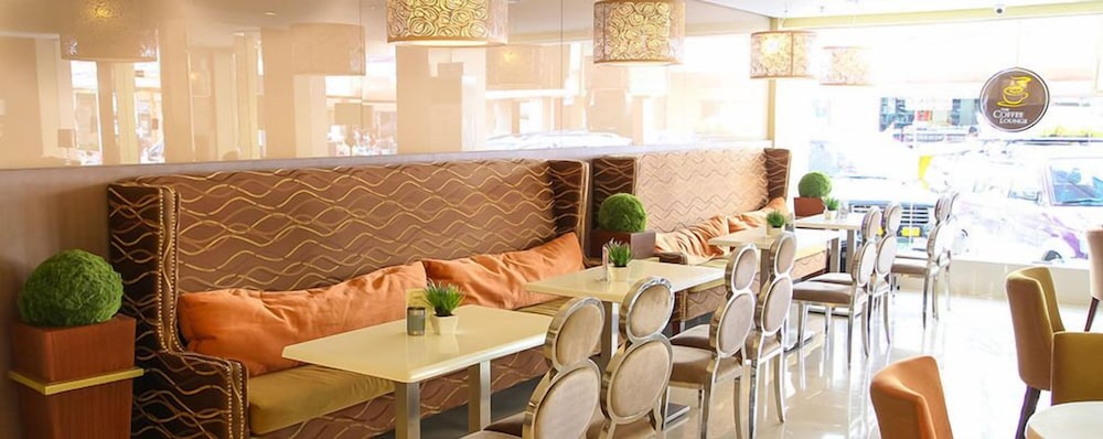 royal garden hotel