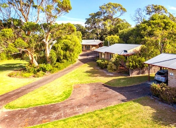 spring bay villas