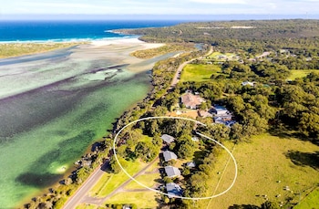spring bay villas