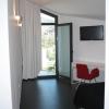 hostal tres campanas