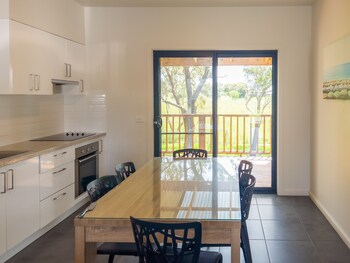 a1 motels port fairy motel and apartments