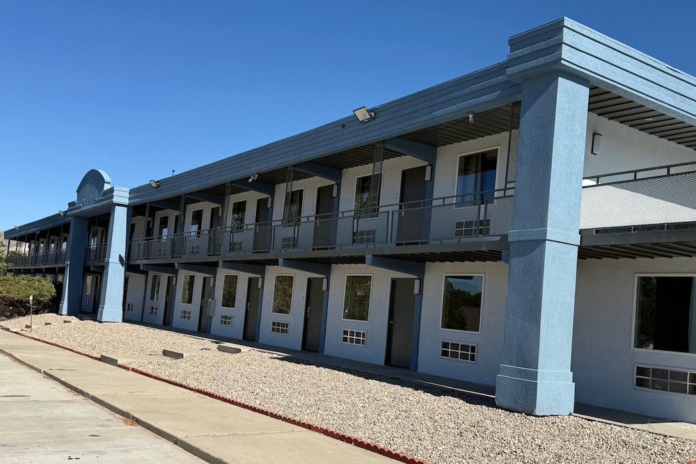 baymont by wyndham rock springs