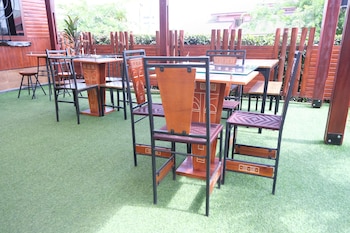 asantewaa premier hotel