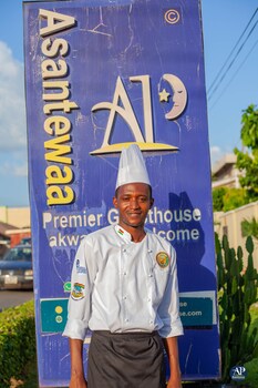 asantewaa premier hotel