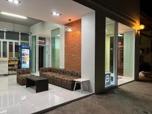 Papangkorn House,456/295 Soi Taladmai 39, Taladmai Road,3 star