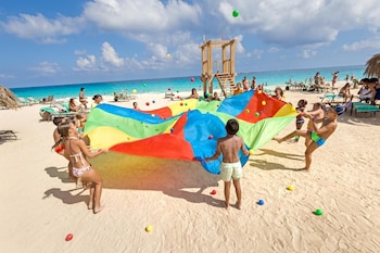 caesar bay resort