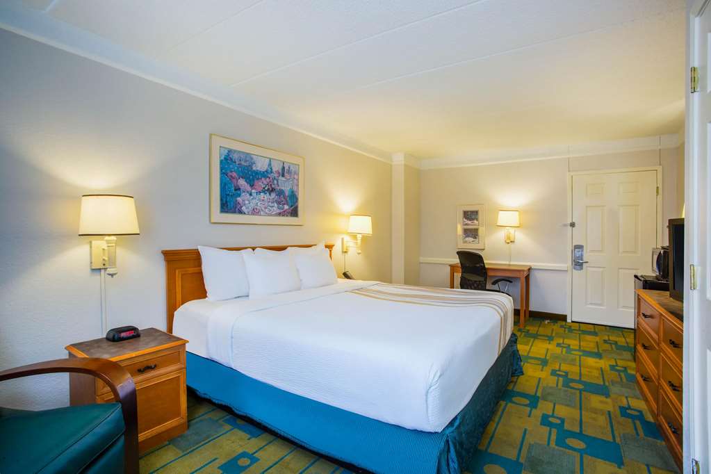 la quinta inn by wyndham norfolk virginia beach