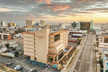 the atrium resort virginia beach by vacatia