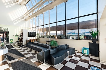 The Atrium Resort, Virginia Beach By Vacatia,Norfolk - Virginia Beach>>Virginia Beach,4 star