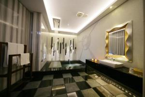 dubai villa motel